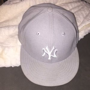 NYC fitted hats